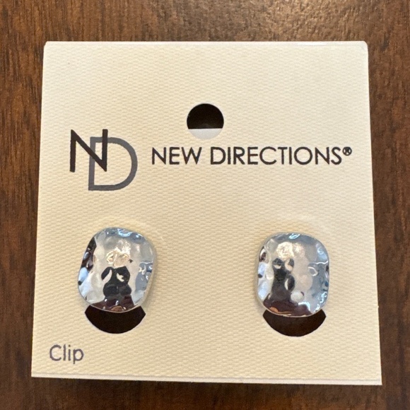 new directions Jewelry - New Directions Silver Hammer Textured Stud Clip On Earrings